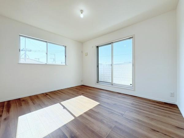 横浜市鶴見区大東町の中古一戸建の寝室