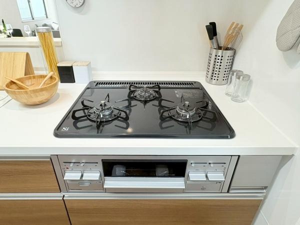 横浜市鶴見区大東町の中古一戸建のキッチン