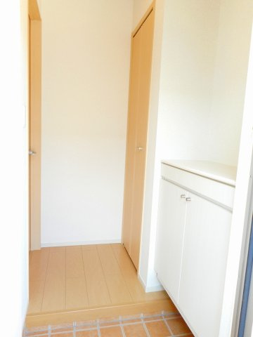 コルソ　アロッジオＭ　Ⅲの玄関