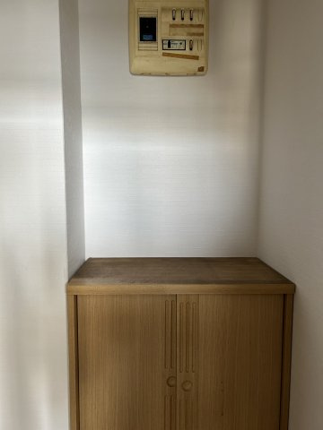 ブレア青葉Aの玄関|収納もある玄関です