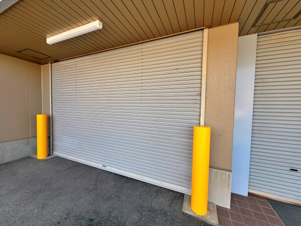 神立町倉庫付事務所の外観