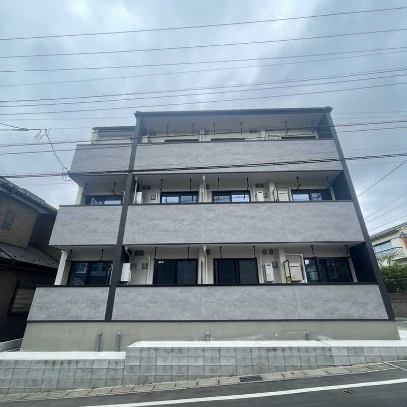 MELDIA秋山の外観