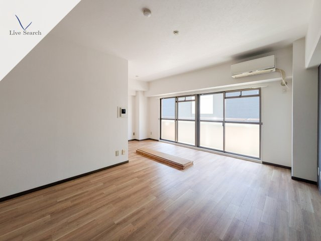 プリメーラリヨンの居間・リビング