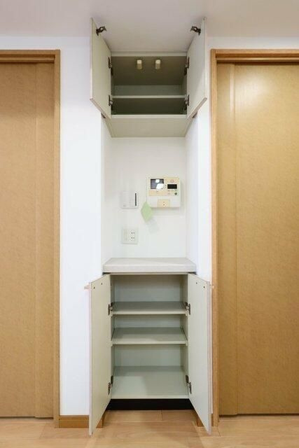 リブゼ横浜紅葉坂の収納