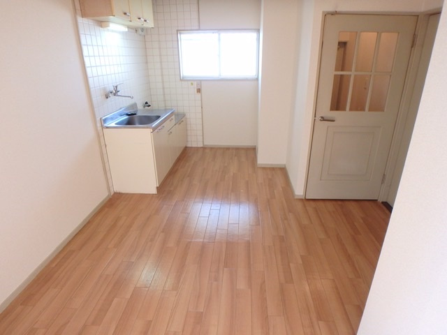 ユーハイムＫＡＴＯの居間・リビング|ダイニング