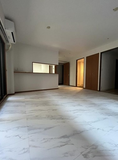 【居間・リビング】