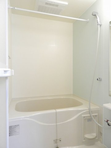 マスカット　Ｃの浴室|コンパクトで使いやすいお風呂です