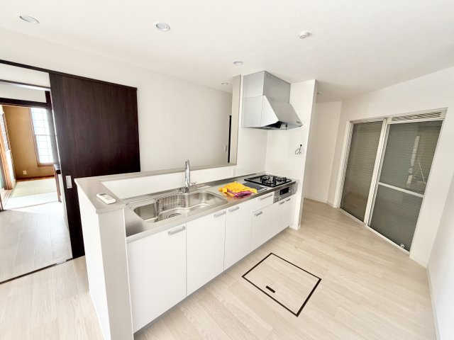 鹿放ケ丘戸建のキッチン|お料理しやすいキッチンです