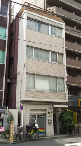 松本ビルの外観