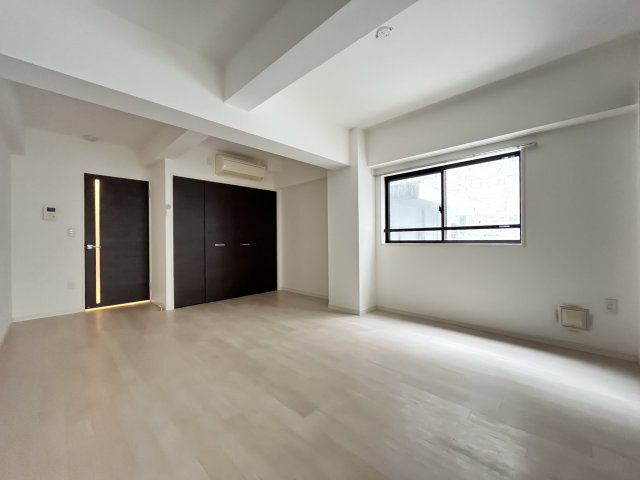 CRYSTAL SQUARE GINZA-2の居間・リビング