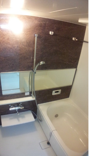 カサグランデ本町の浴室|コンパクトで使いやすいお風呂です