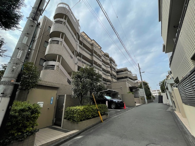 オーベル高田馬場の外観