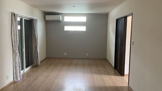 【居間・リビング】 | 宗像市広陵台３丁目　中古一戸建☆仲介手数料無料☆