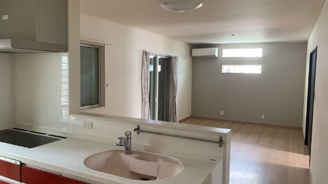 【居間・リビング】 | 宗像市広陵台３丁目　中古一戸建☆仲介手数料無料☆