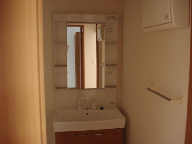 サンシャインハウスの洗面所|洗髪洗面化粧台