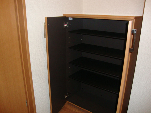 サンシャインハウスの収納|下駄箱