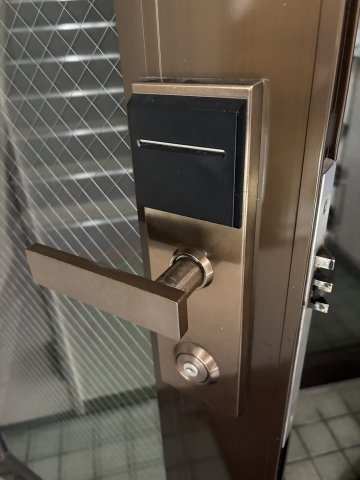 平成渋谷ビルの玄関|きれいな玄関です