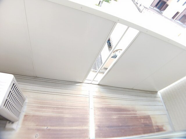 メゾン　ミレニアムのバルコニー