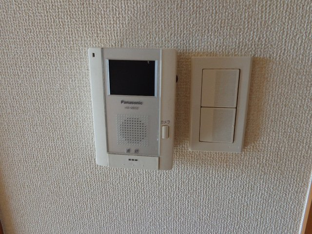 サンフィット・青山のセキュリティ|カメラ付インターホン