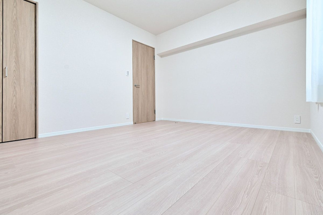 【洋室】 |  エバーライフ春日公園☆仲介手数料無料☆