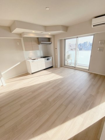 プラウドフラット上野松が谷の居間・リビング