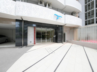 【エントランス】 | セレニテ新大阪カルム