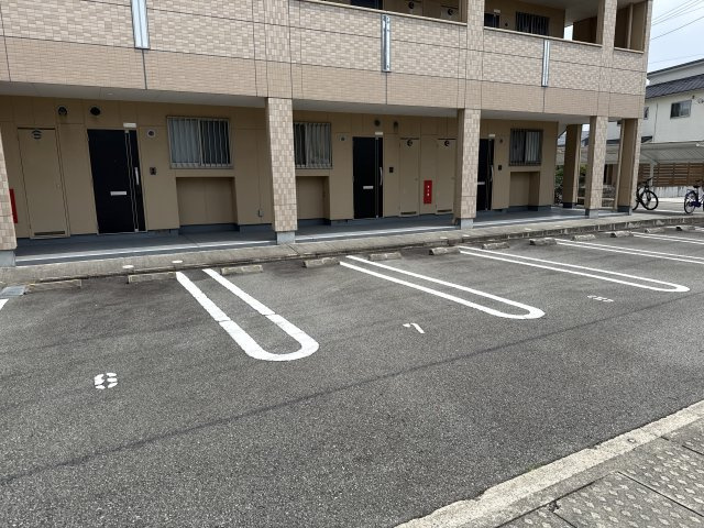 ベルコートの駐車場