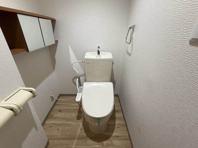 グランチェスタ・ノースのトイレ|シャワー付トイレ