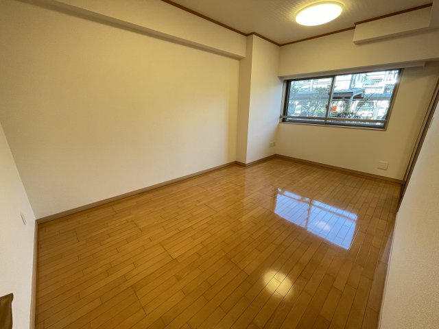 T's garden北柏1号棟の洋室