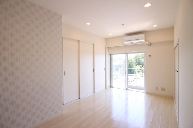 アロハ名谷の居間・リビング