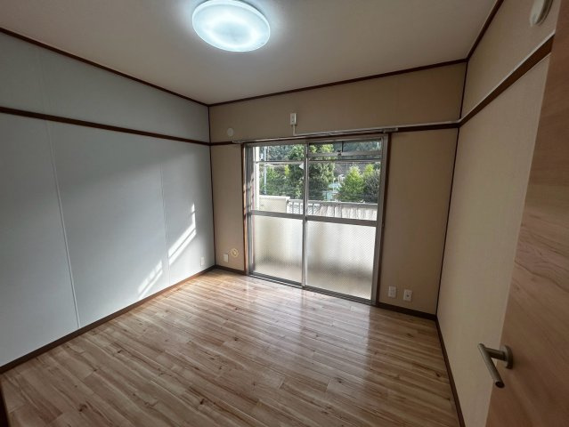 アーバンコート山根の居間・リビング
