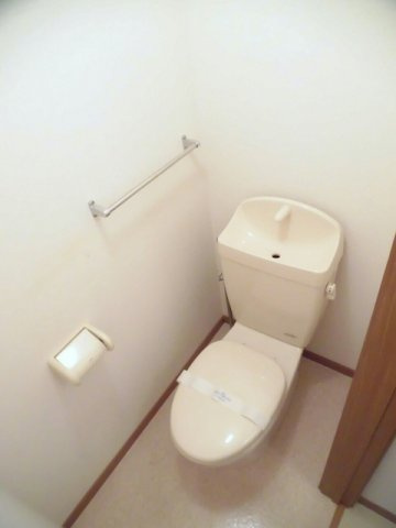 フレッシュ　プラムのトイレ
