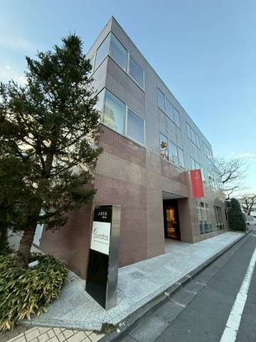 北青山プラザビル　4Fの外観