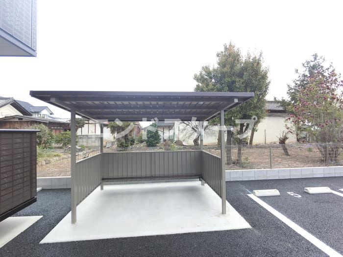 リノ　Ｃの駐車場|高崎、前橋、伊勢崎エリアのお部屋探しはエンドスケープまで！お客様の理想お聞かせ下さい♪