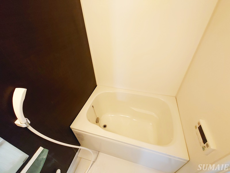 メゾン・ド・フォルテシモ１号館の浴室|バスルームです☆