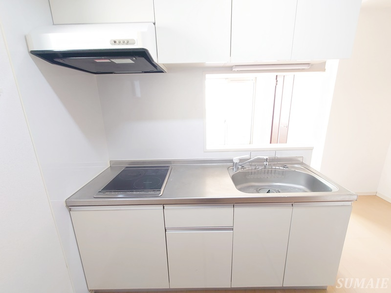 メゾン・ド・フォルテシモ１号館のキッチン|システムキッチンです☆