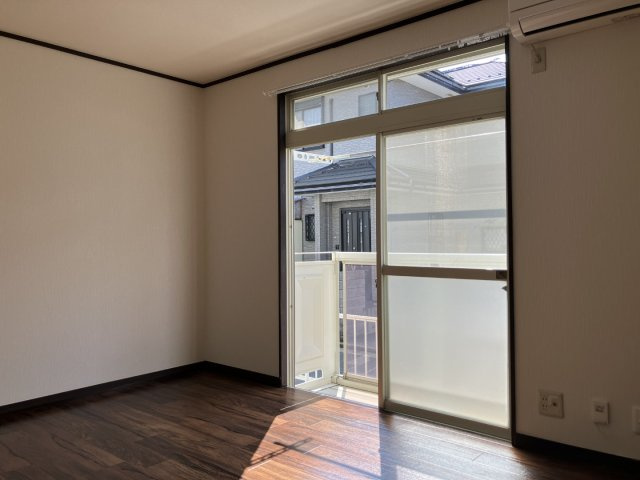 パレス小沢Ⅰの居間・リビング|他室参考写真