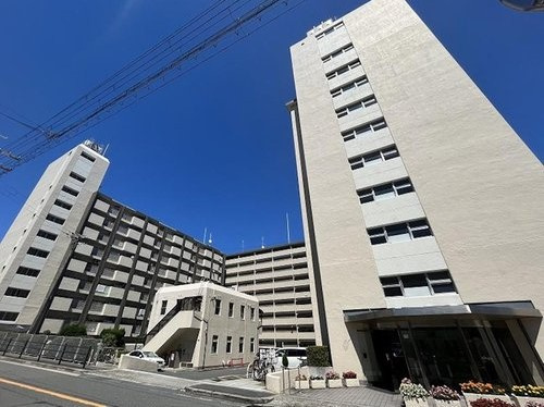 高殿コーポ　8階の外観