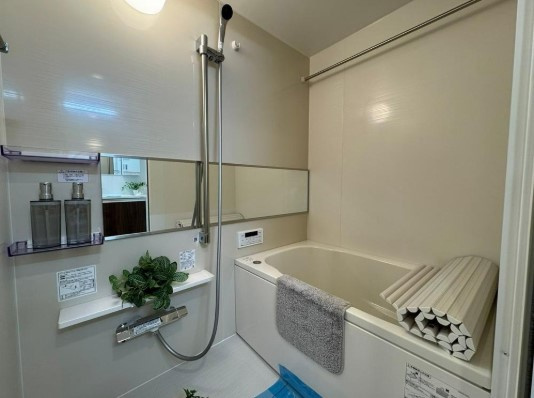 高殿コーポ　8階の浴室