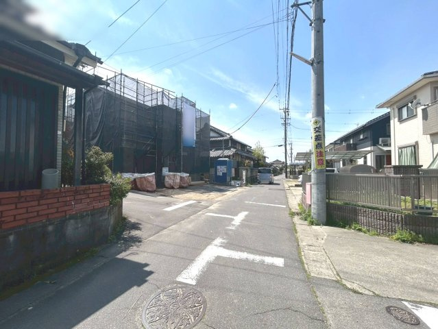 ハートフルタウン　一宮市丹陽町3期　全1区画分譲の前面道路含む現地写真|「現地（2026年3月8日）撮影」　
■前面道路　
■ヤマダ不動産　株式会社リライフ