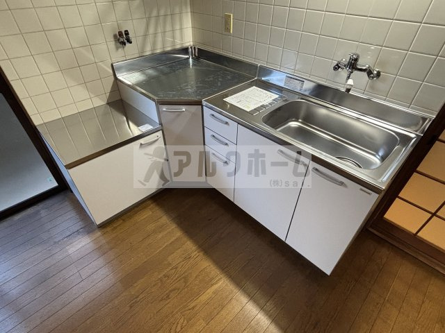 柏原市法善寺２丁目のテラスのキッチン