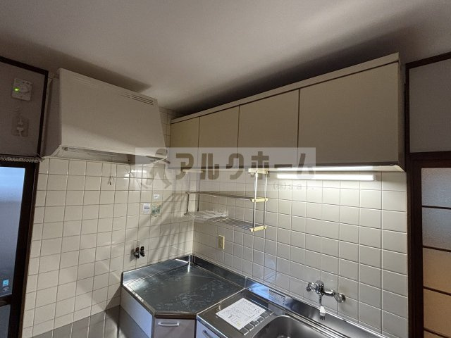 柏原市法善寺２丁目のテラスのキッチン