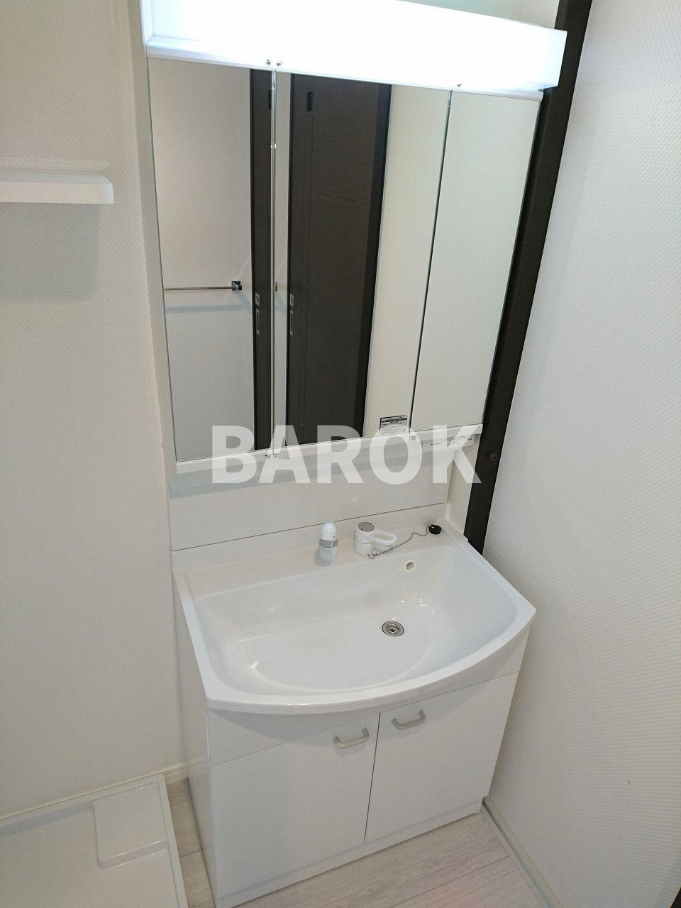 アクタス福岡県庁前グラシアの洗面所