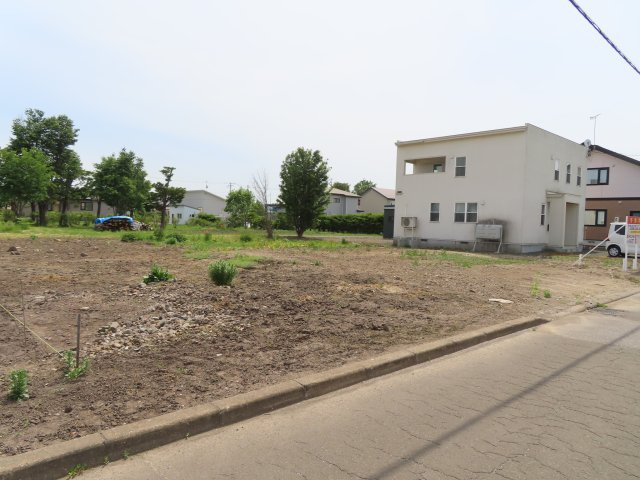常呂郡訓子府町東町１２１番、１２２番１　売地の外観