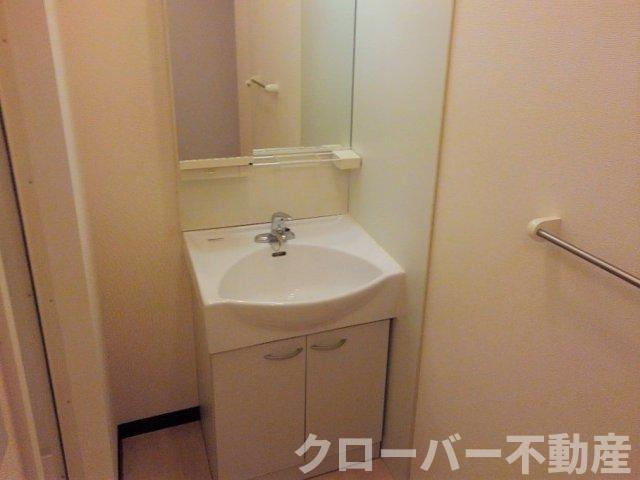 レオネクストウィンクルの洗面所