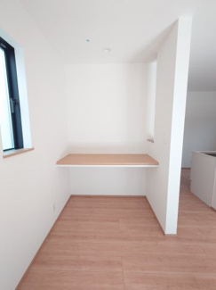 【その他】 | 東久留米南沢2期　全2棟　B号棟 | テレワークや作業スペースなど利用可能