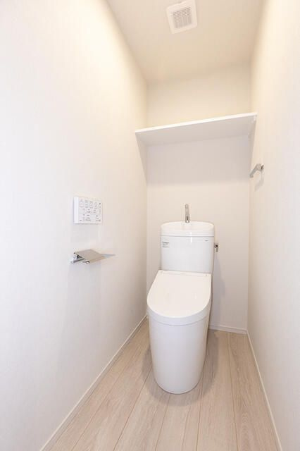 ＲＪＲプレシア東十条ガーデンのトイレ|☆このお部屋は仲介手数料0円です☆