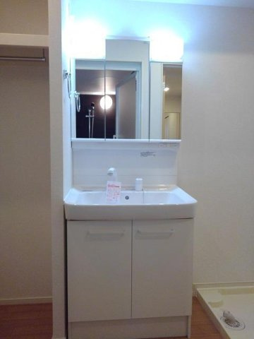 シュエットの洗面所|広い洗面スペース