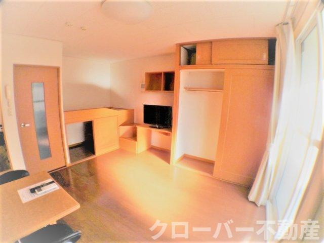レオパレスＧＡＺＥＢＯ１２の居間・リビング