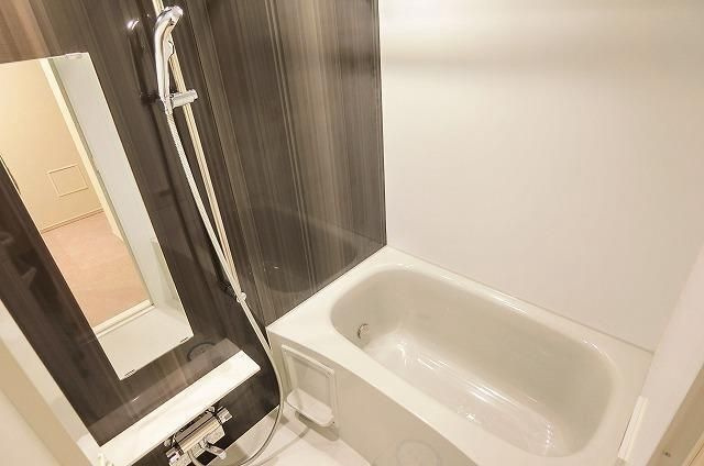 ＬＵＮＩＱ新御徒町Ⅰの浴室